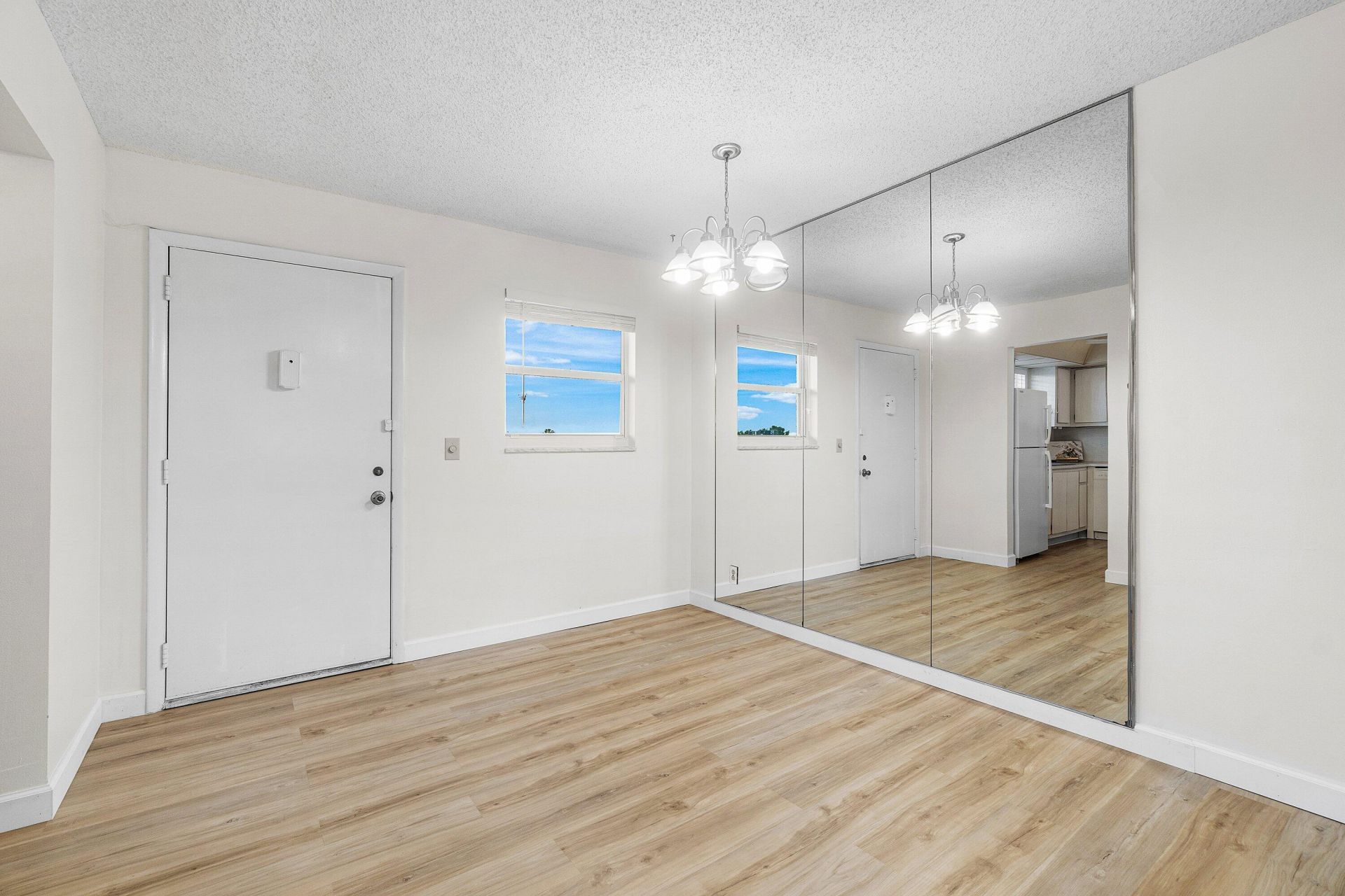 725 Lori Drive, Unit 410, Palm Springs, FL 33461 Photo