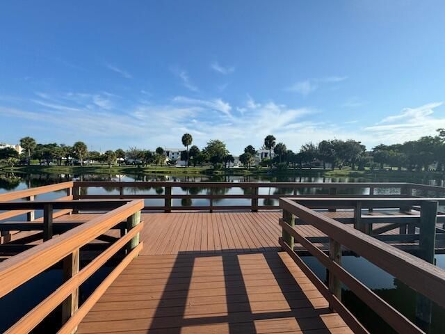 725 Lori Drive, Unit 410, Palm Springs, FL 33461 Photo
