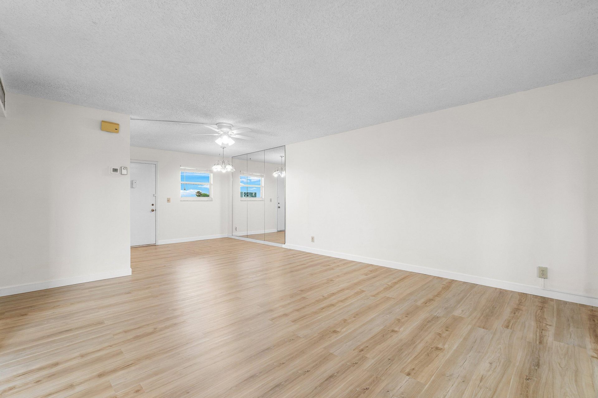 725 Lori Drive, Unit 410, Palm Springs, FL 33461 Photo