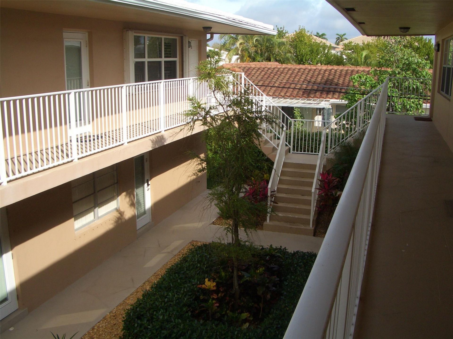 2737 NE 28th Street, Unit 7w, Lighthouse Point, FL 33064 Photo