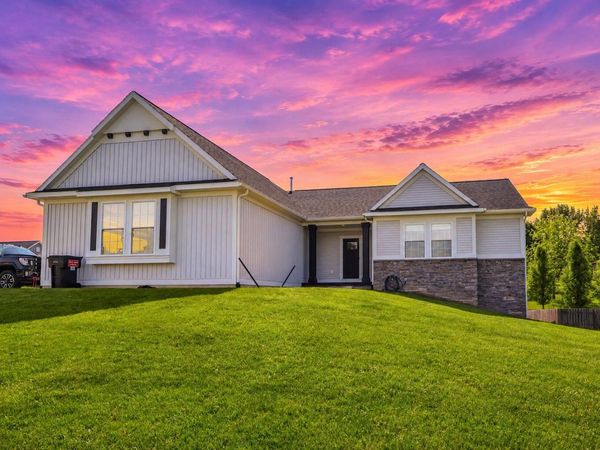 3155 Sandy Drive SW, Wyoming, MI 49418