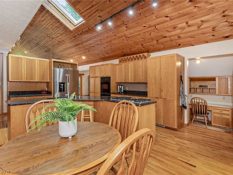 2626 Fairwood Drive , Pepper Pike, OH 44124 Photo 22