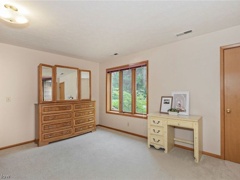 2626 Fairwood Drive , Pepper Pike, OH 44124 Photo 34