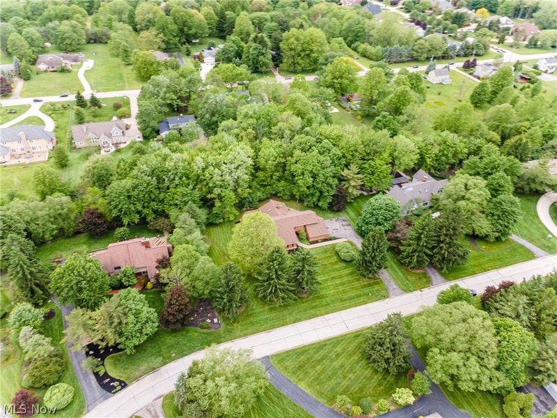 2626 Fairwood Drive , Pepper Pike, OH 44124 Photo 47
