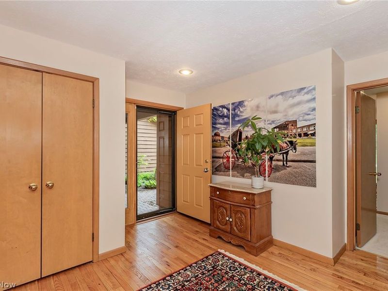 2626 Fairwood Drive , Pepper Pike, OH 44124 Photo 5