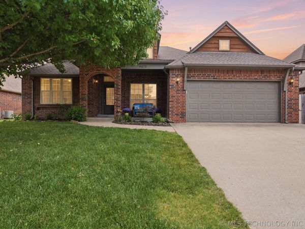4610 E 143rd Street, Bixby, OK 74008
