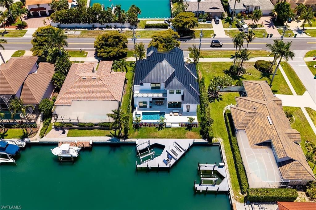 1108 Winterberry Dr , Marco Island, FL 34145 Photo