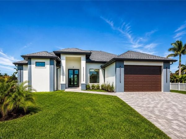 1817 Kismet PKWY W, CAPE CORAL, FL 33993
