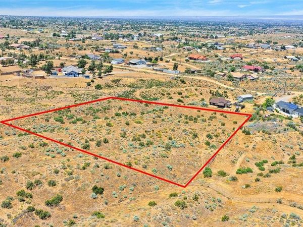 0 Cygnet, Phelan, CA 92371