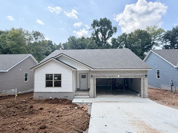 157 Irish Hills, Clarksville, TN 37042