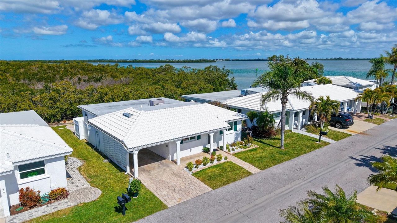 909 Spanish Drive N, Longboat Key, FL 34228 Photo