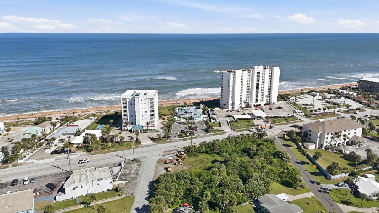768 Margaritaville Avenue , Daytona Beach, FL 32124 Photo