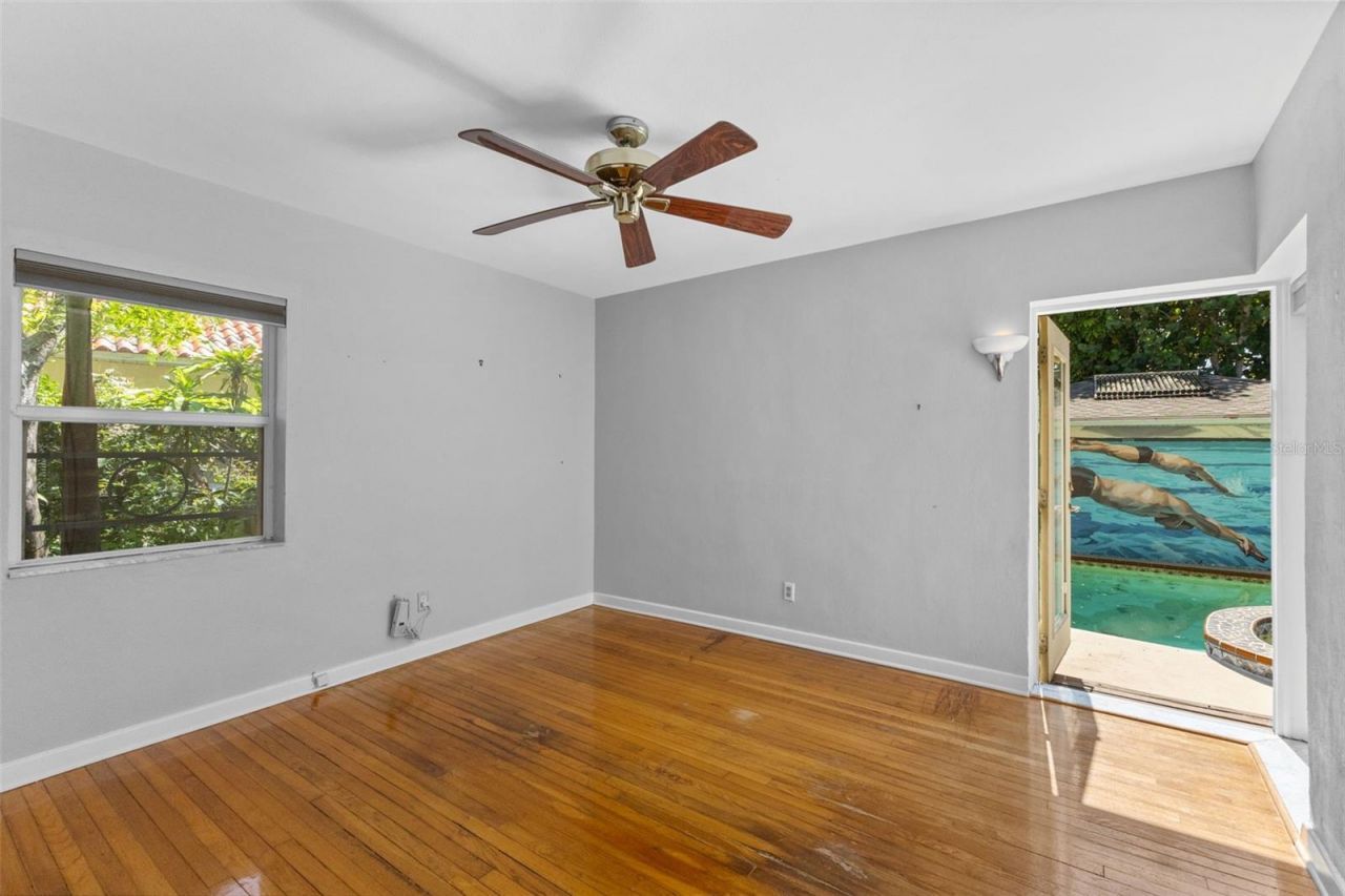 135 Aranda Street Ne, Saint Petersburg, FL 33704 Photo