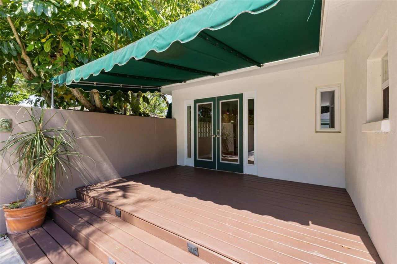 135 Aranda Street Ne, Saint Petersburg, FL 33704 Photo