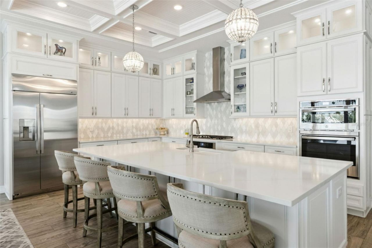 3028 Christophers Watch Lane, Ruskin, FL 33570 Photo