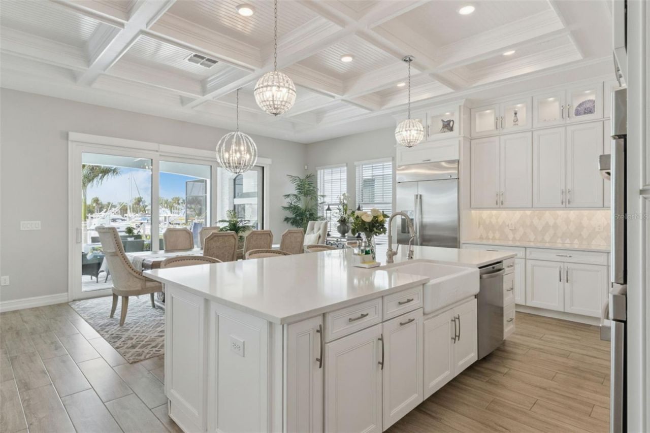 3028 Christophers Watch Lane, Ruskin, FL 33570 Photo