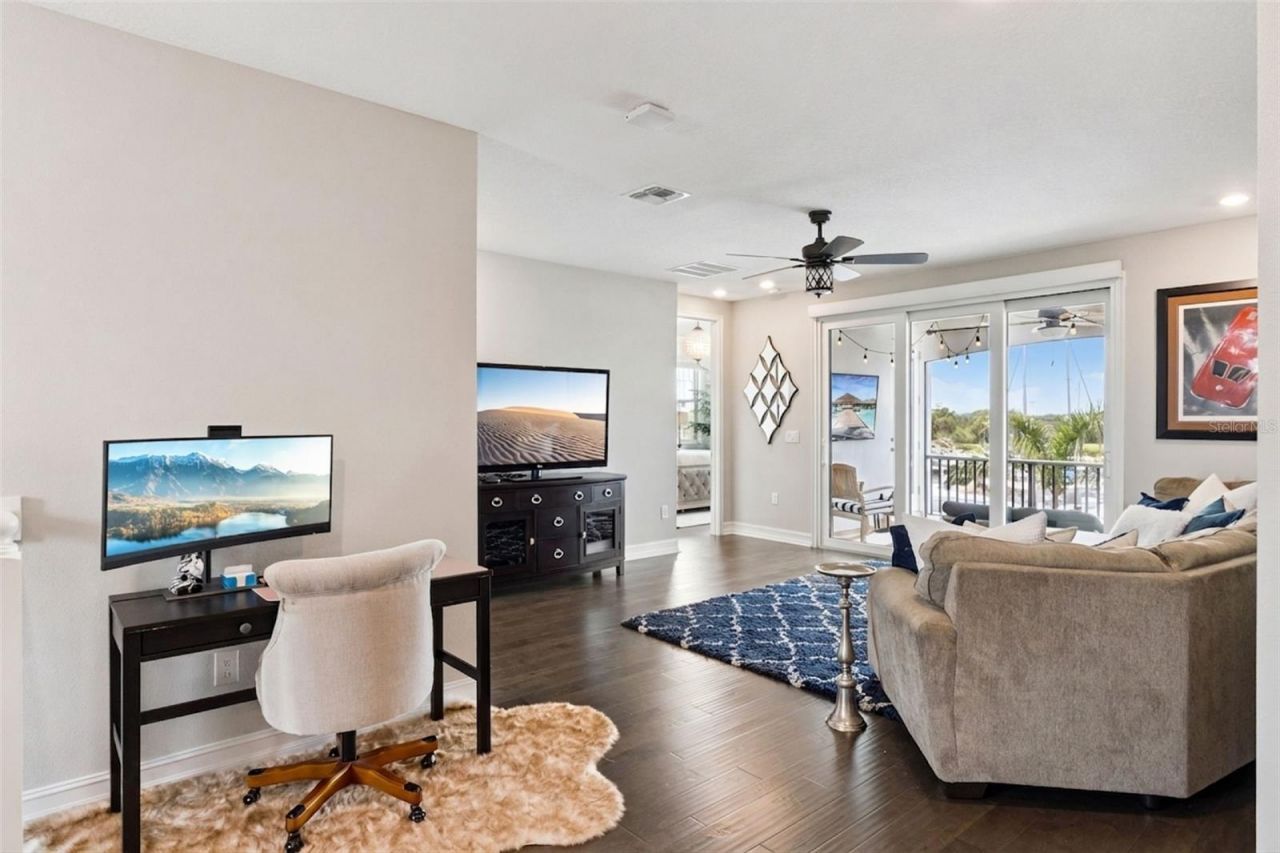 3028 Christophers Watch Lane, Ruskin, FL 33570 Photo