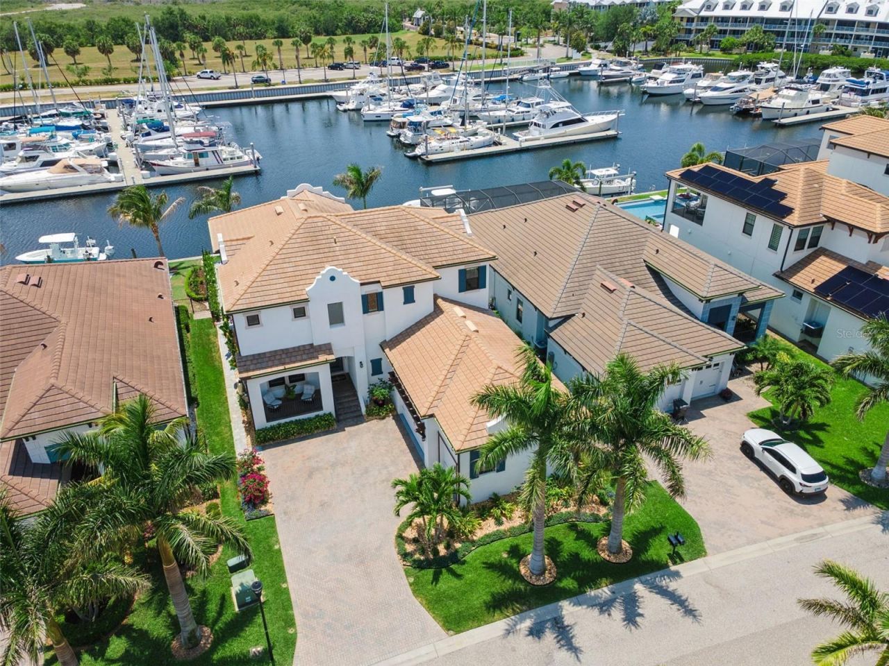 3028 Christophers Watch Lane, Ruskin, FL 33570 Photo