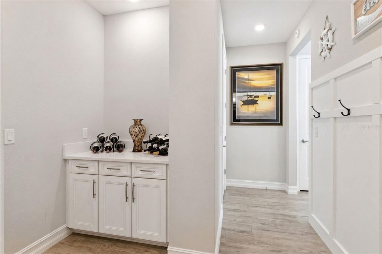 3028 Christophers Watch Lane, Ruskin, FL 33570 Photo