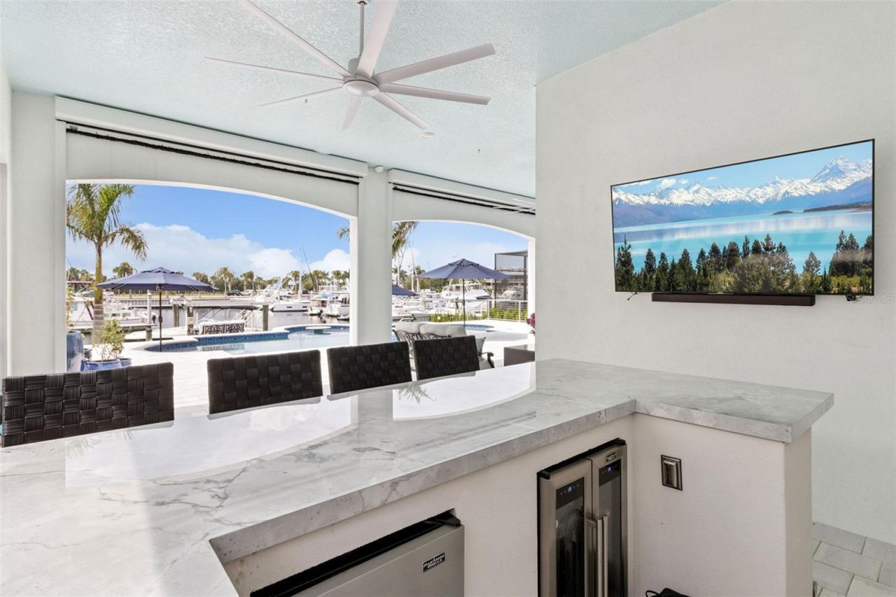 3028 Christophers Watch Lane, Ruskin, FL 33570 Photo