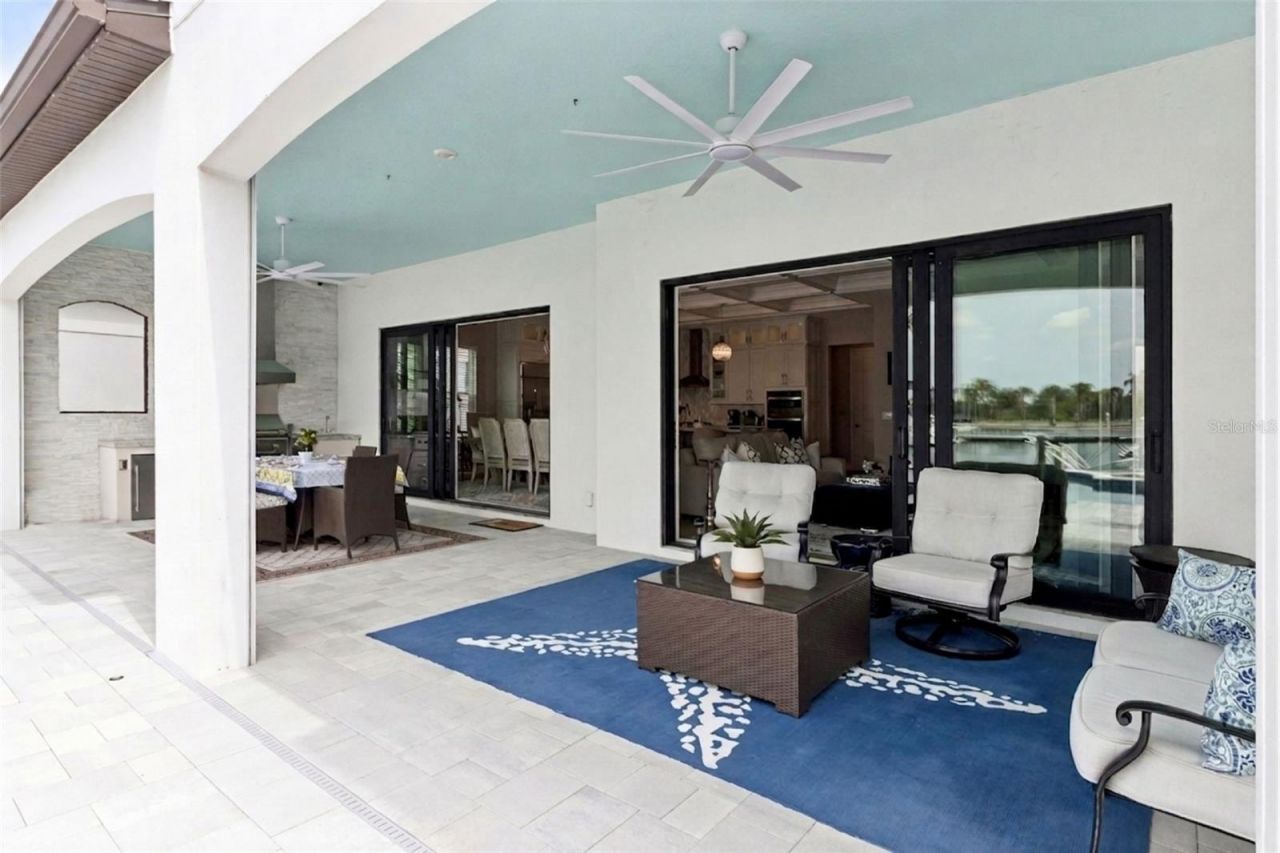 3028 Christophers Watch Lane, Ruskin, FL 33570 Photo