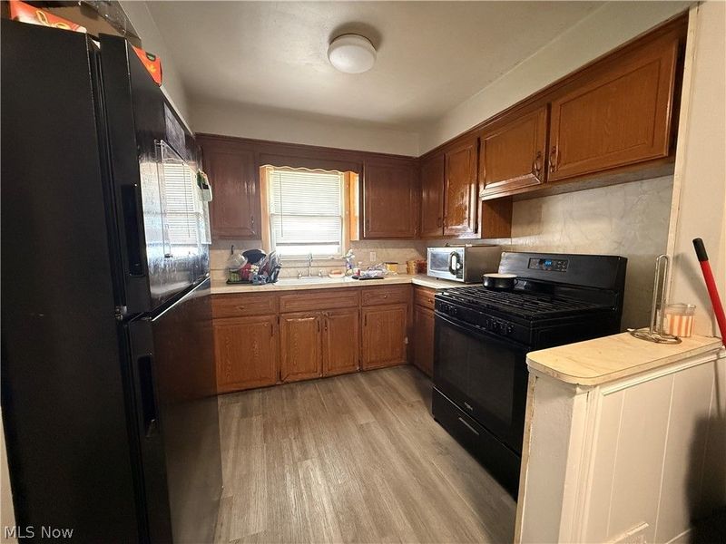 19107 Longview Avenue, Maple Heights, OH 44137 Photo 8