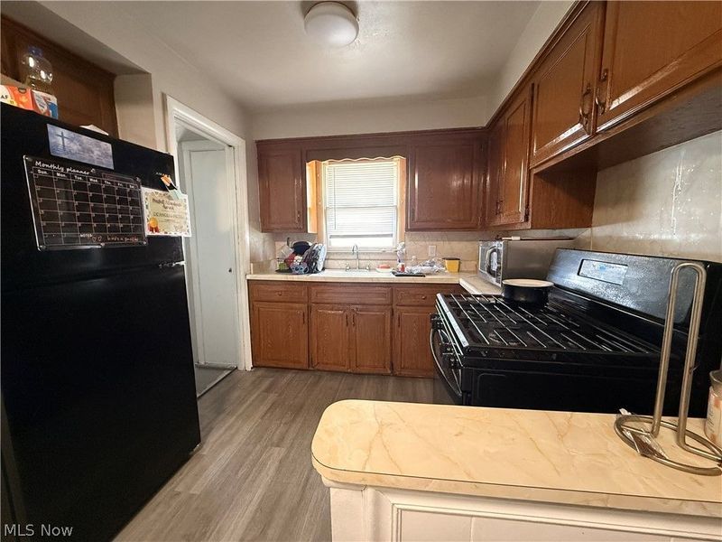 19107 Longview Avenue, Maple Heights, OH 44137 Photo 9