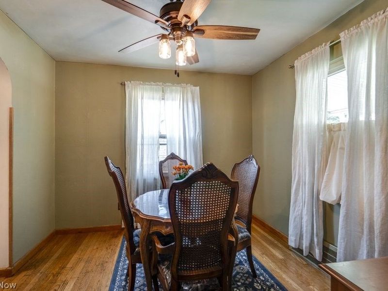 2035 Tampa Avenue, Cleveland, OH 44109 Photo 10
