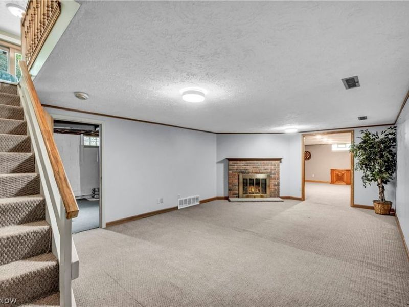 8194 Overwood Avenue NW, North Canton, OH 44720 Photo 21