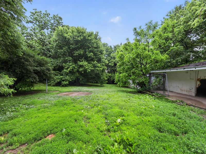 1051 Flintlock Drive, Cincinnati, OH 45231 Photo 3