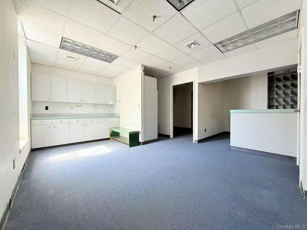 7 Chatham Square , Unit 704, New York (Manhattan), NY 10038