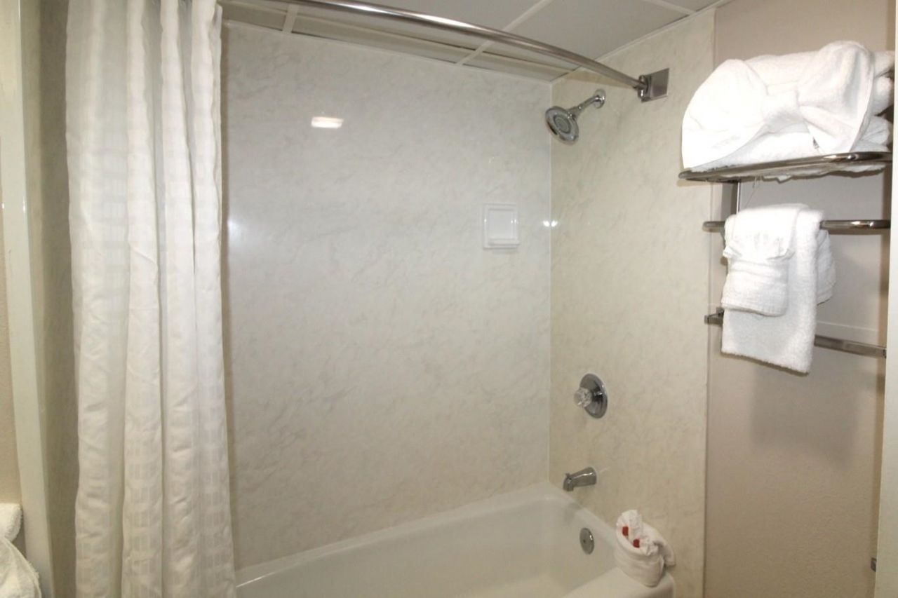 1105 S Ocean Blvd.  Photo 7