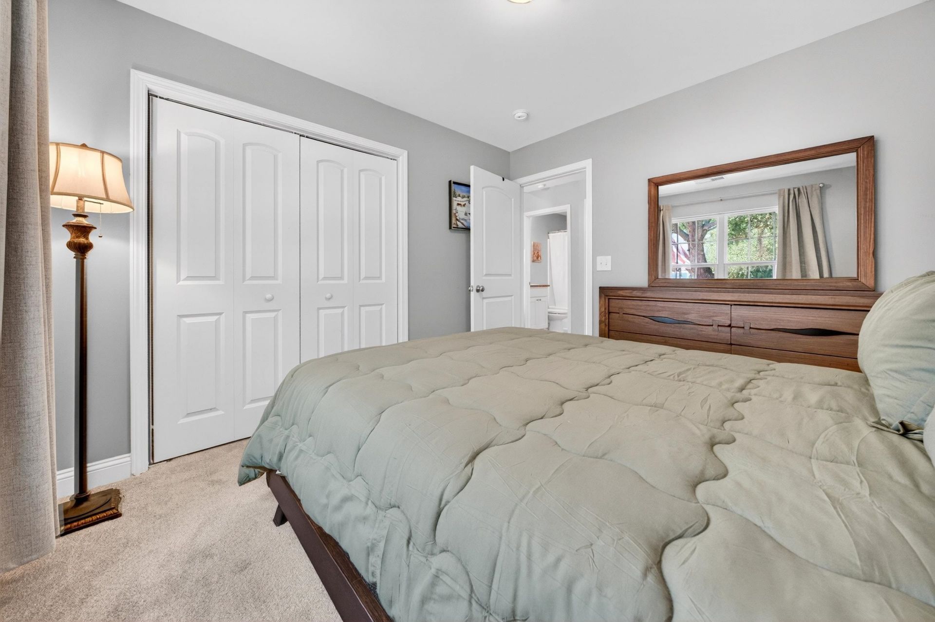 137 Robert Conway Ct.  Photo 17