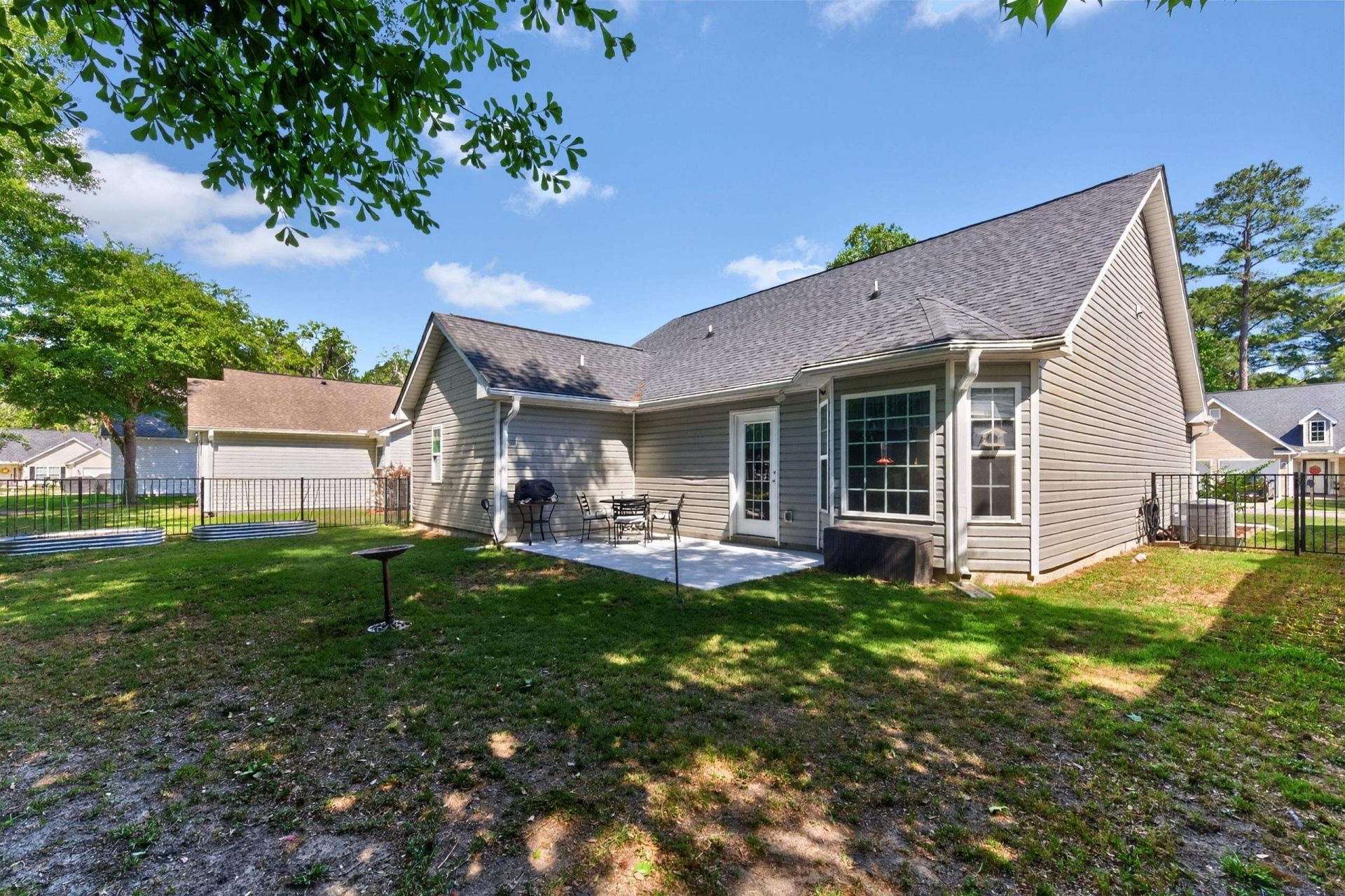 137 Robert Conway Ct.  Photo 24