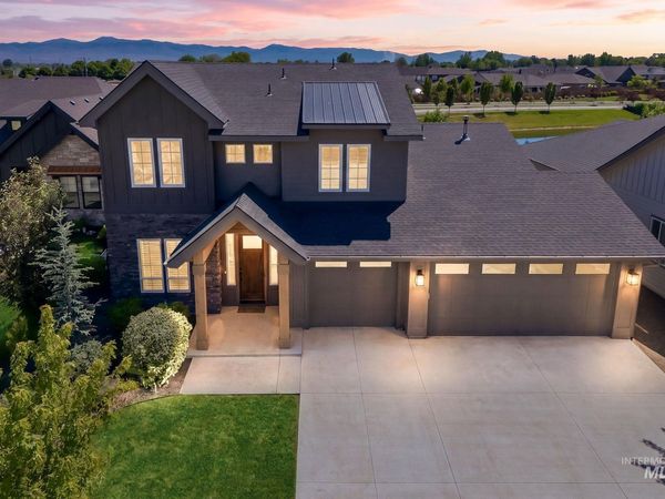 362 S Hamlin Ln, Eagle, ID 83616