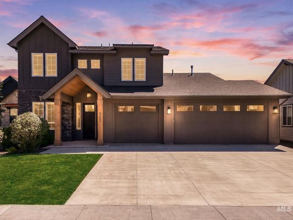 362 S Hamlin Ln, Eagle, ID 83616