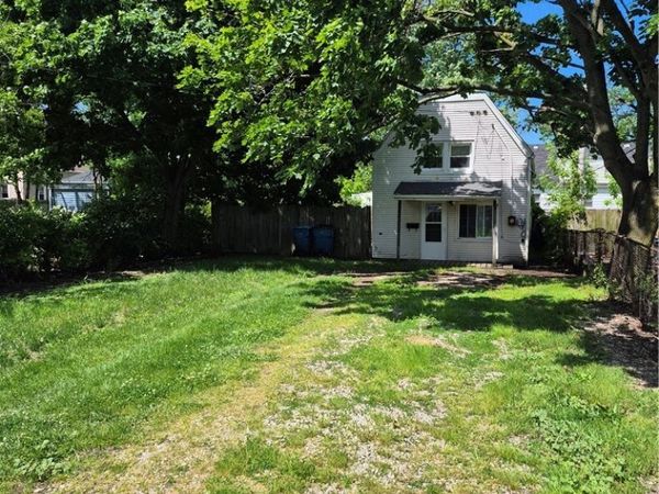 1306 Madison Avenue , Lorain, OH 44053