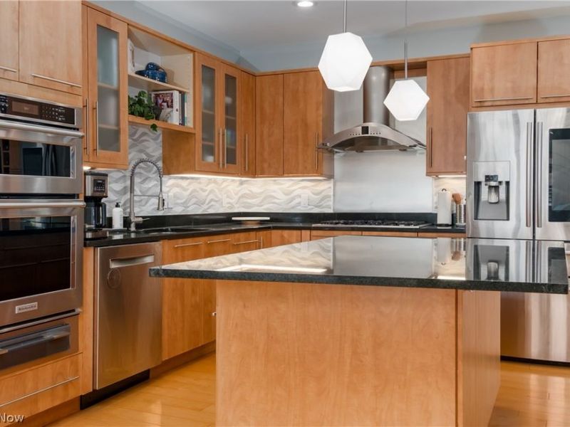 2079 Random Road , Unit 314, Cleveland, OH 44106 Photo 14