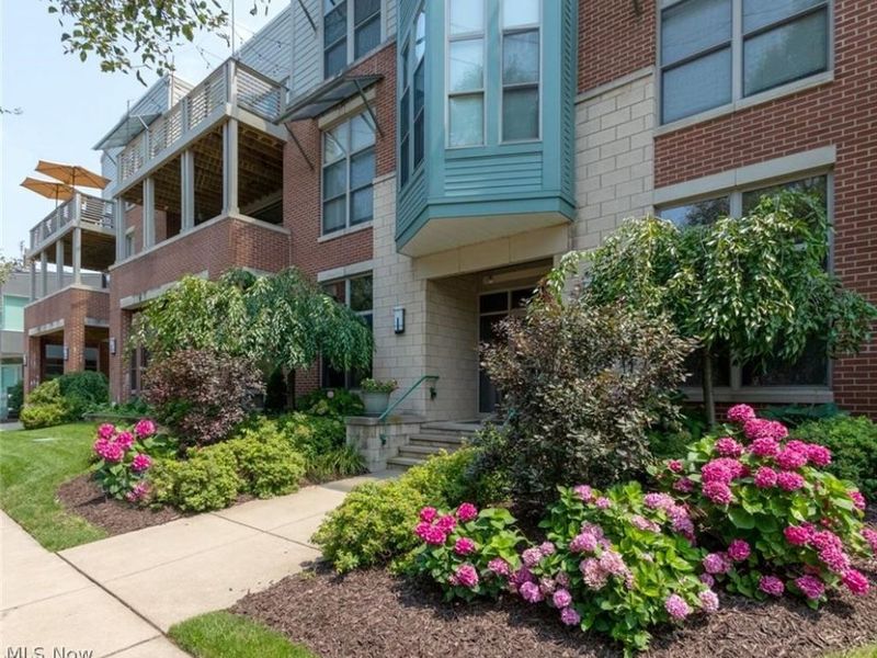 2079 Random Road , Unit 314, Cleveland, OH 44106 Photo 2