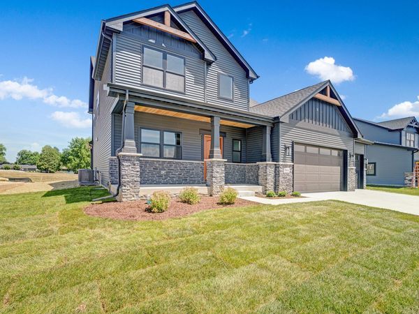 7584 E 115th Avenue , Crown Point, IN 46307