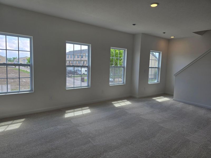 5600 Village Channel Drive , Canal Winchester, OH 43110 Photo 12