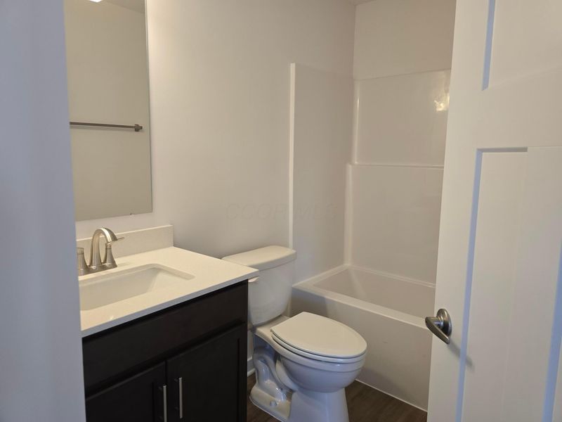 5600 Village Channel Drive , Canal Winchester, OH 43110 Photo 25