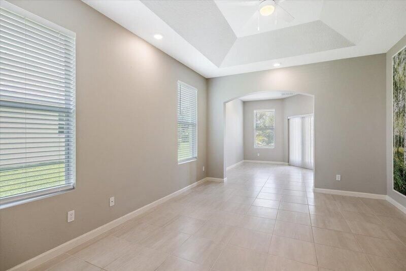 63 52nd Square, Vero Beach, FL 32968 Photo