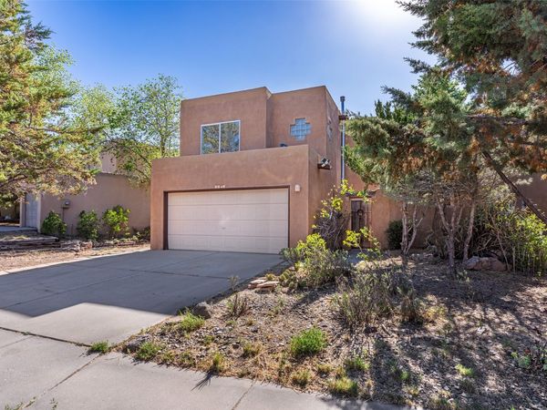 2933 Viaje Pavo Real , Santa Fe, NM 87505