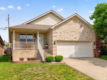 137 Bass Pond Glen Drive, Nicholasville, KY 40356