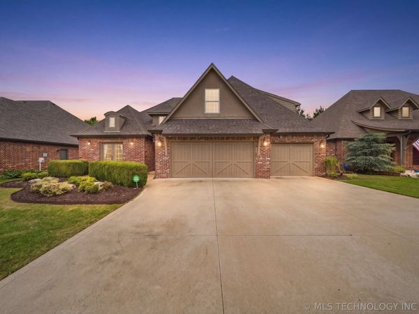 10934 S 77th East Avenue, Tulsa, OK 74133