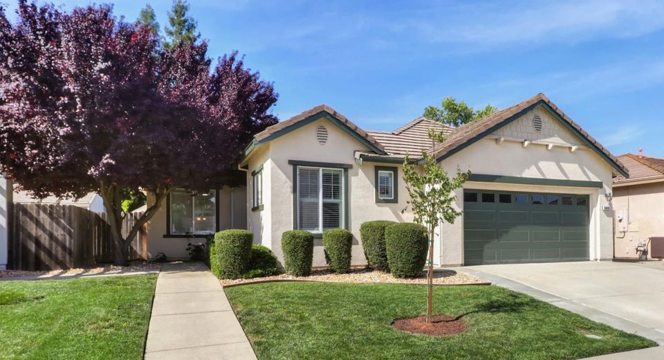 9649 Glacier Creek Way, Elk Grove, CA 95624 Photo