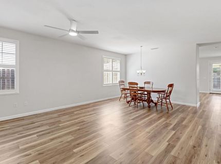 9649 Glacier Creek Way, Elk Grove, CA 95624 Photo