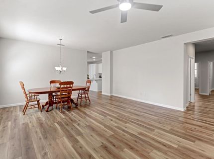 9649 Glacier Creek Way, Elk Grove, CA 95624 Photo