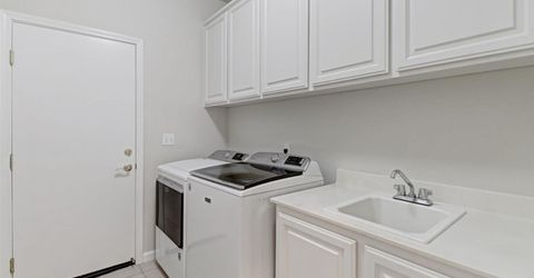 9649 Glacier Creek Way, Elk Grove, CA 95624 Photo